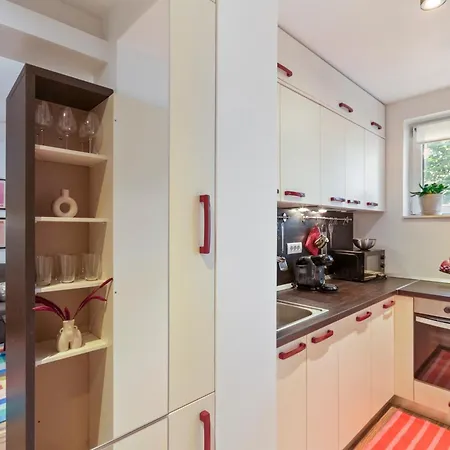 The Cocktail Place בוקרשט