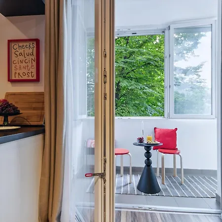 The Cocktail Place *