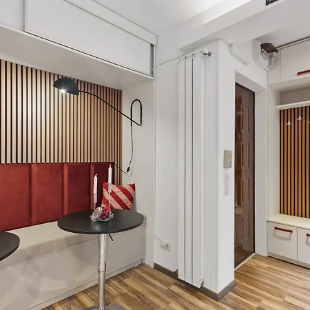 The Cocktail Place Apartment *