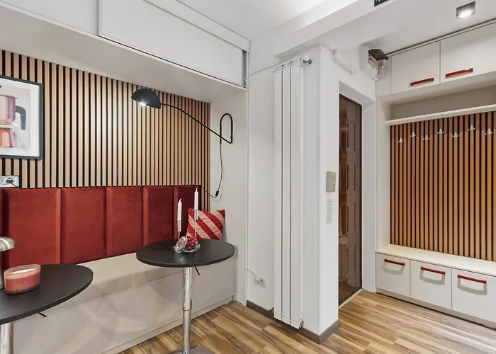 The Cocktail Place Apartment *