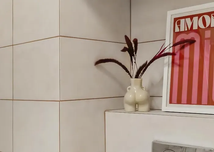 The Cocktail Place Apartment *